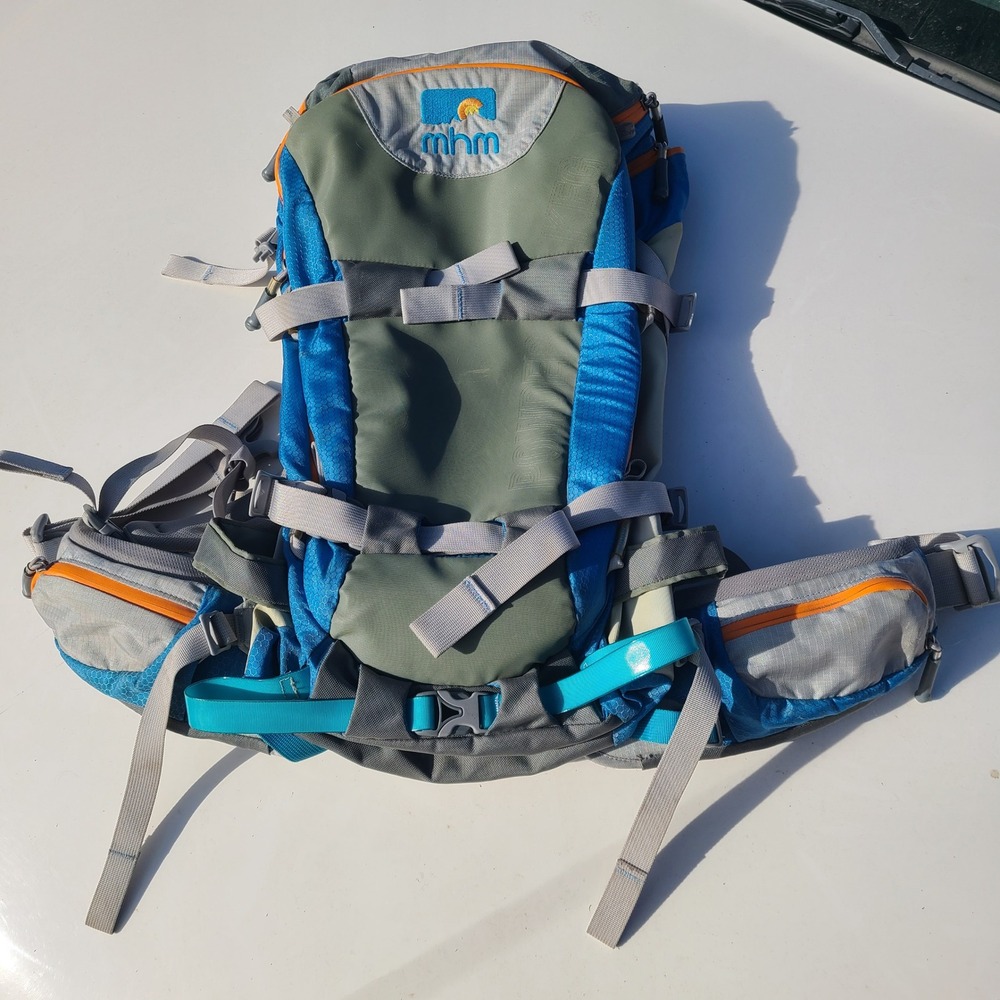 MHM Mile High Mountaineering PowderKeg 32 Ski‎ Snowboard Backpack Technical Pack